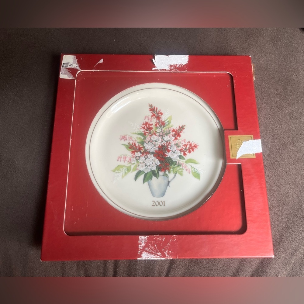 Lenox Annual Limited Edition Colonial Bouquet Pennsylvania the Seventh Colony